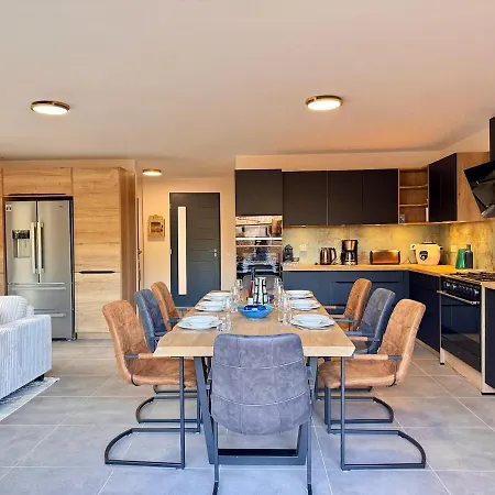 Villa Ste Lucie Near Pinarello With Heated Pool