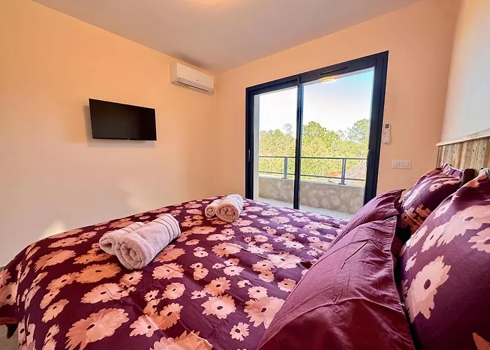 Villa Ste Lucie Near Pinarello With Heated Pool Zonza